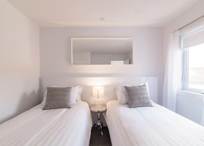 Parc Avenue Residences Mile End